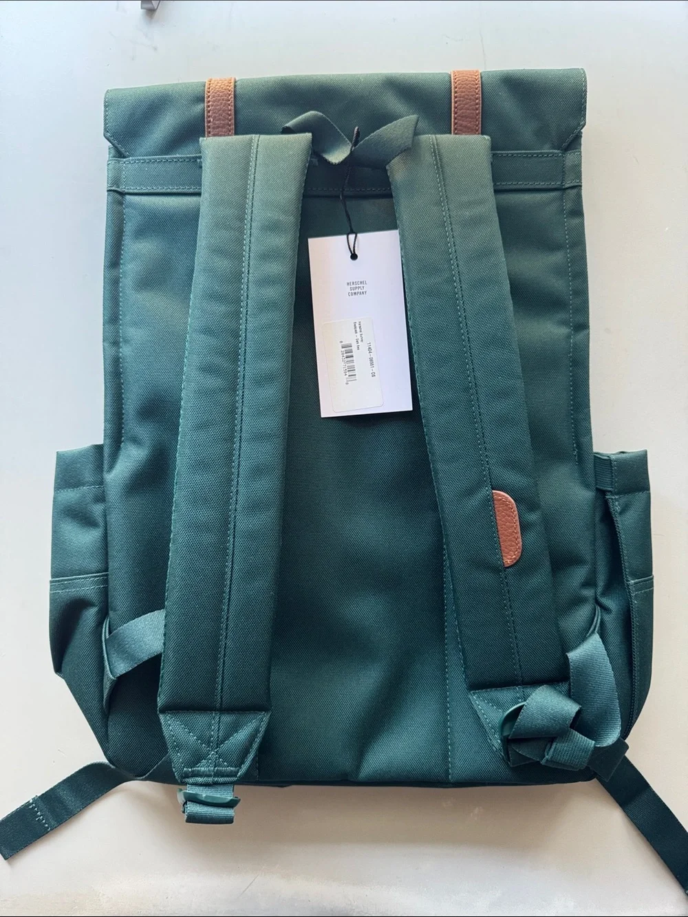 best place to buy osprey backpacks canada Farpoint 40 Men's Travel Backpack, Tunnel Vision Grey & Daylite Daypack, Black Sports & Outdoors International: 26L snacks and sunglasses Color:Walleye Fry Cotopaxi Chumpi 35L Duffel